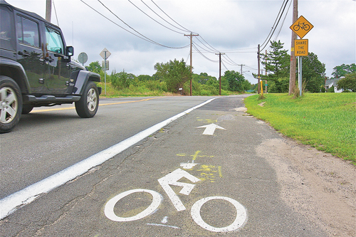BARBARAELLEN KOCH PHOTO | The new bike path along River Road in Calverton.