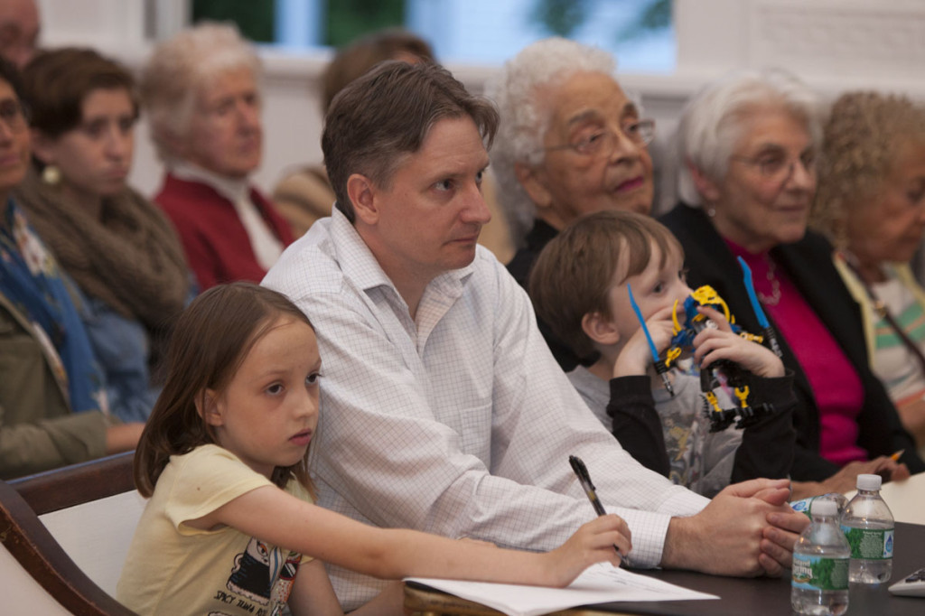 Scorekeeper Orion Atkinson. (Credit: Katharine Schroeder)