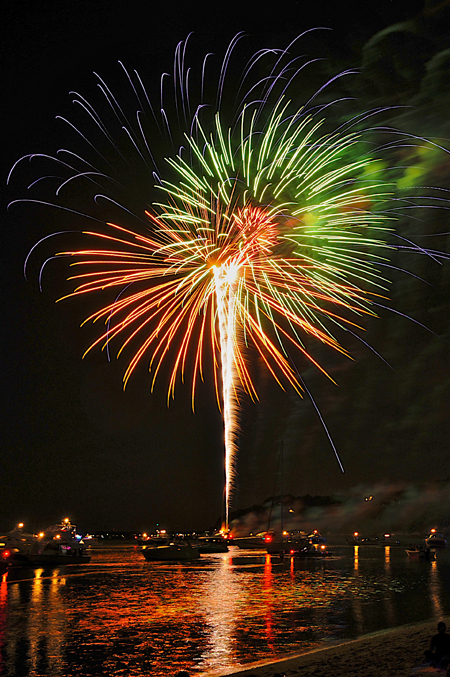 071212i_Fireworks_EPL