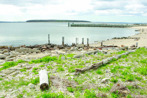 1287434210_waterfront