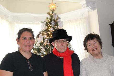 Historian Amy Folk, left, at a Candlelight Tour in 2011. (Credit: Jen Nuzzo file)