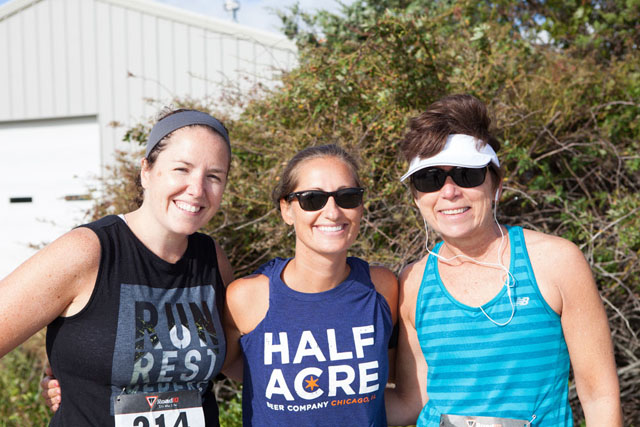 Friends Meghan Burkard, Elizabeth Doroski and Elizabeth Finne.