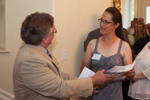 Mayor Hubbard and Kalmar Nyckel Captain Lauren Morgens.