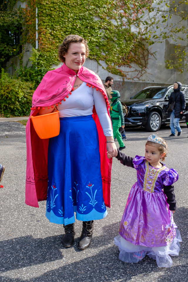 Halloween Parade in Greenport 