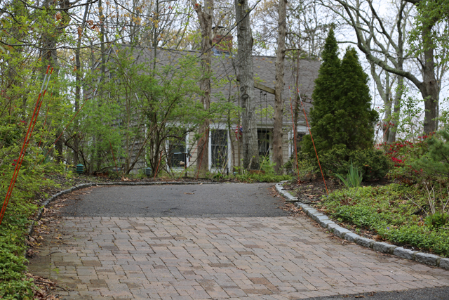 Holden Avenue in Cutchogue. (Credit: Grant Parpan)