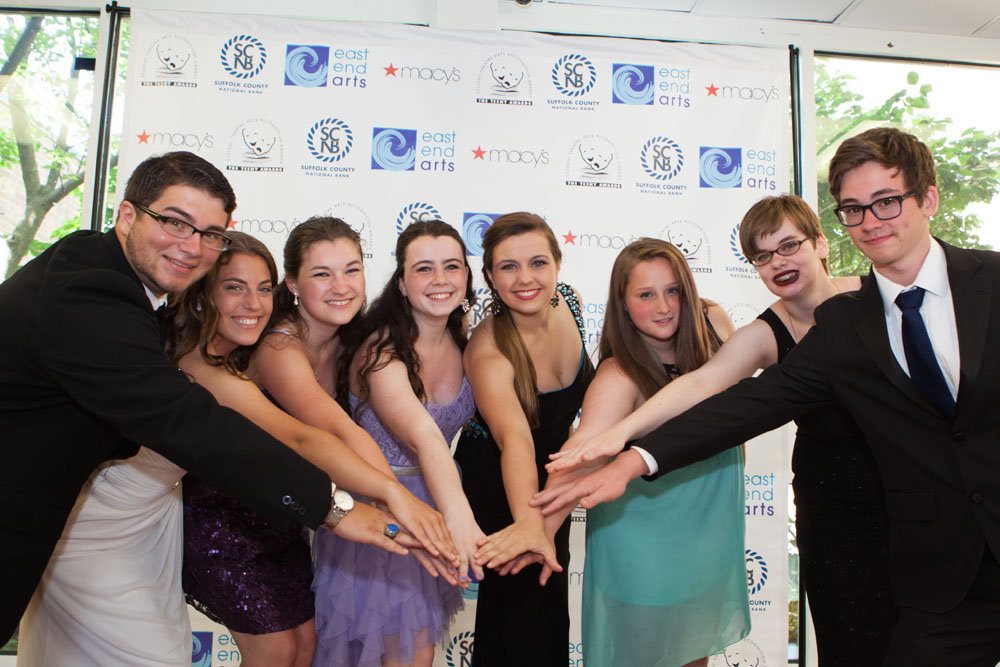 Students from Riverhead High School. (Credit: Katharine Schroeder)