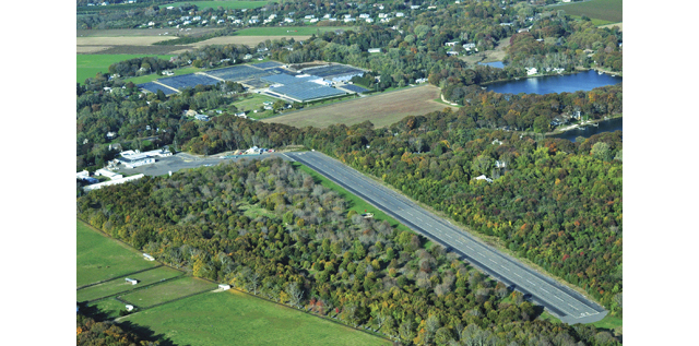 Mattituck airport
