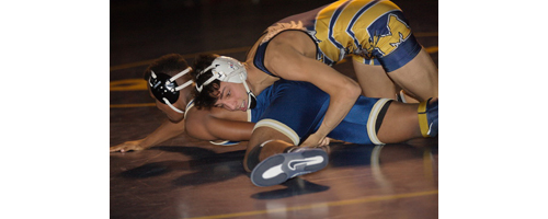 GARRET MEADE PHOTO | Tanner Zagarino of Mattituck/Greenport, top, pinned Bayport-Blue Point's Dan Primm at 2 minutes 44 seconds of their match at 152 pounds.