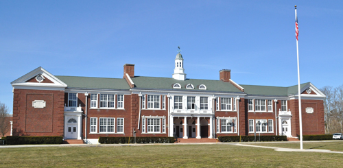 Mattituck_school1_tk