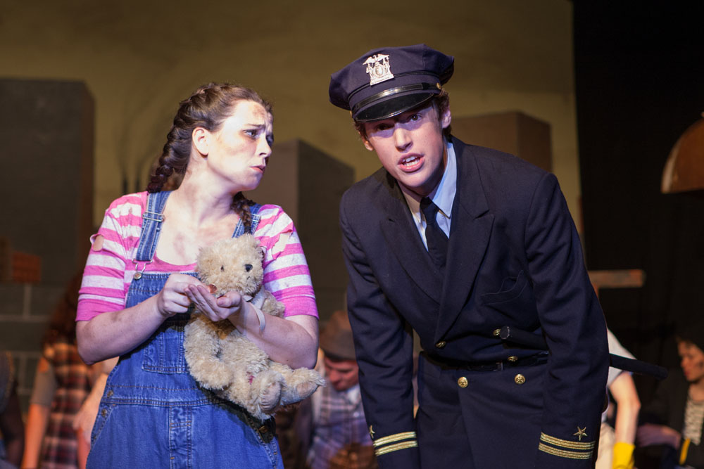 NFCT_Urinetown_ss_03