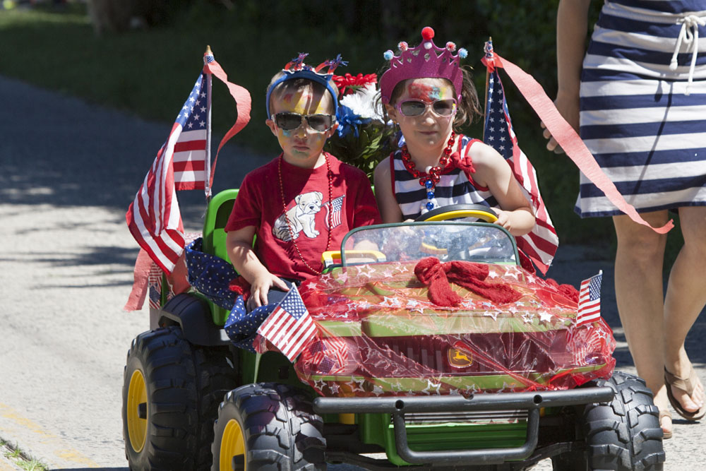 New_Suffolk_parade_ss_17