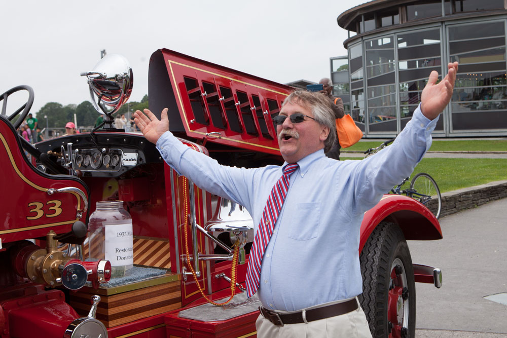 Mayor Hubbard proclaims the start of the Tall Ships festival. (Credit: Katharine Schroeder)