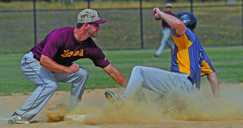 Riverhead third baseman Joe Flynn 072716