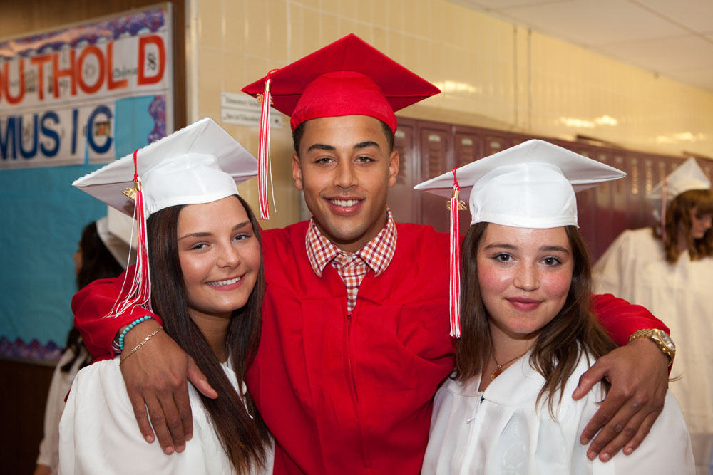 From left:  Maya Jackowski, Myles Williams and Vivienne Glasser. (Credit: Katharine Schroeder)