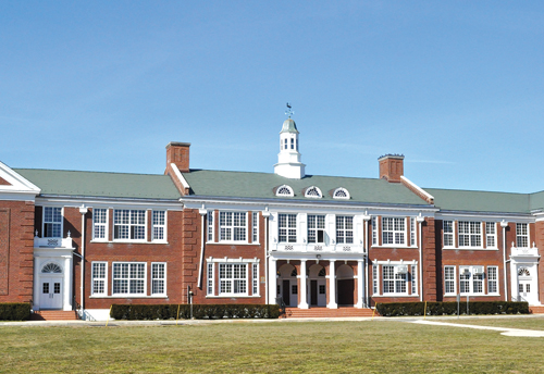 Mattituck High School