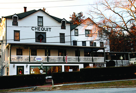 TR122310_Chequit_C.jpg