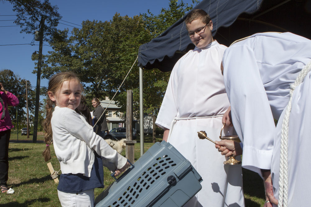 Frances Breen, 5, of Mattituck, holding Turnip, also 5.